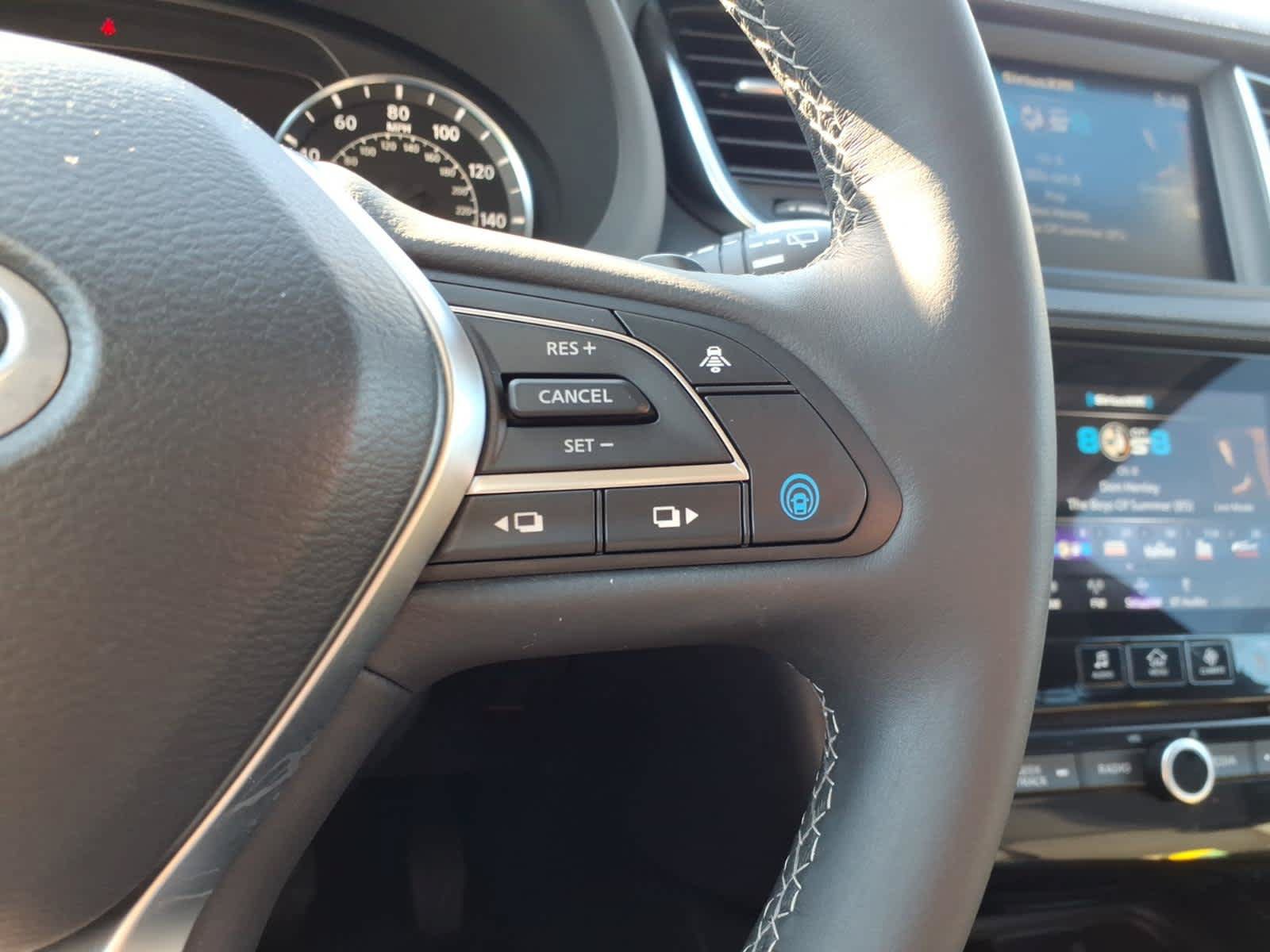 Certified 2023 INFINITI QX50 Luxe AWD/4WD image 23