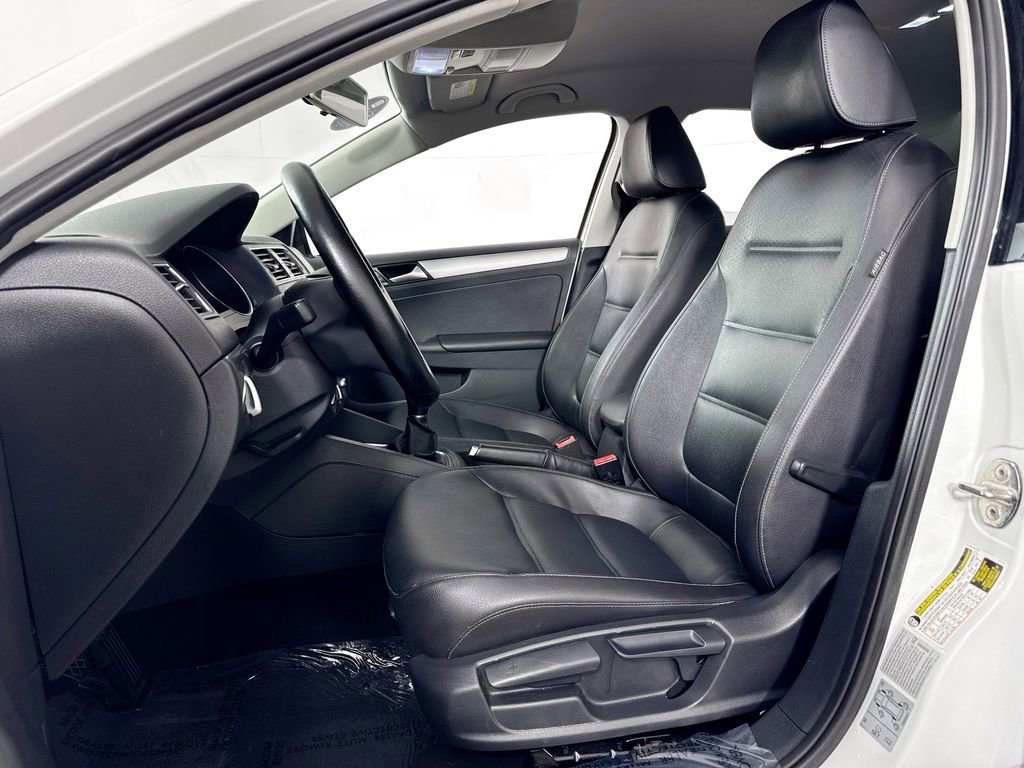 Used 2018 Volkswagen Jetta SE FWD image 21