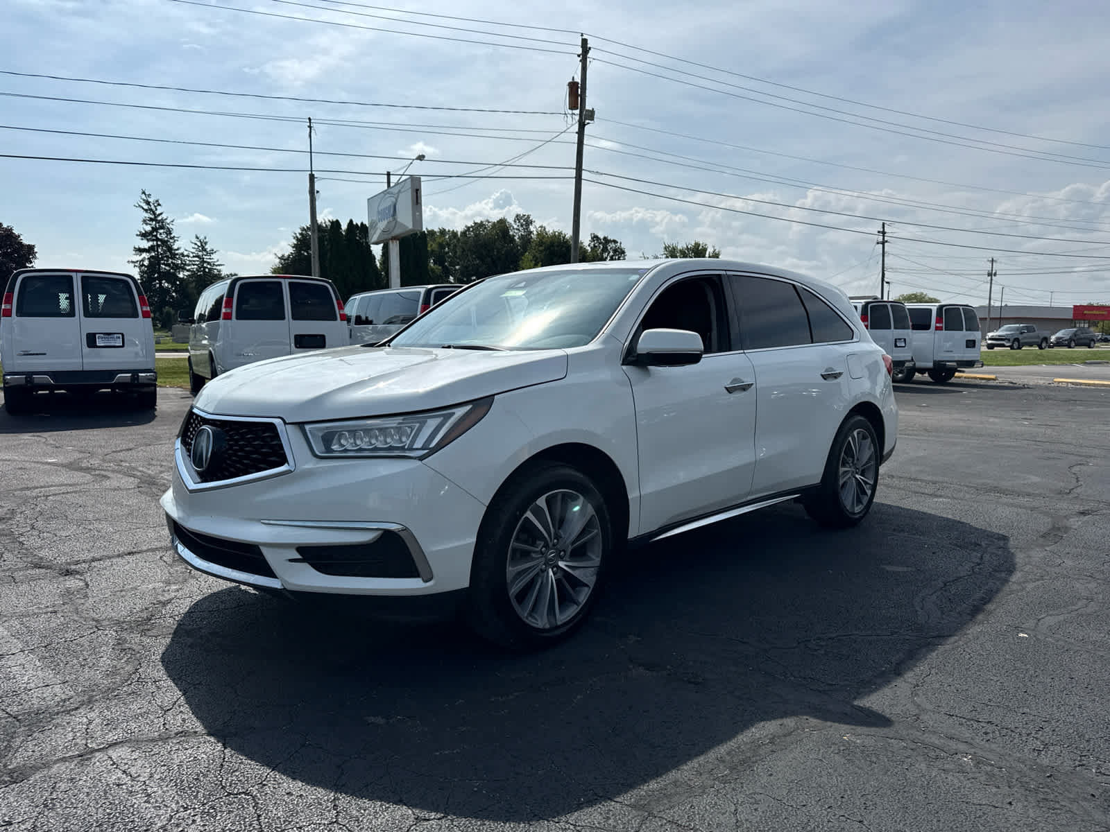 Used 2018 Acura MDX w/ Technology Package AWD/4WD image 1