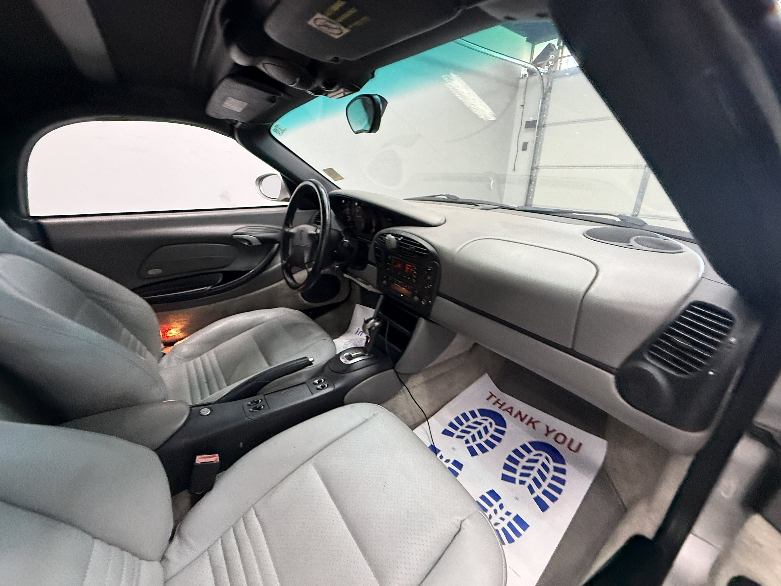 Used 2000 Porsche Boxster RWD image 13