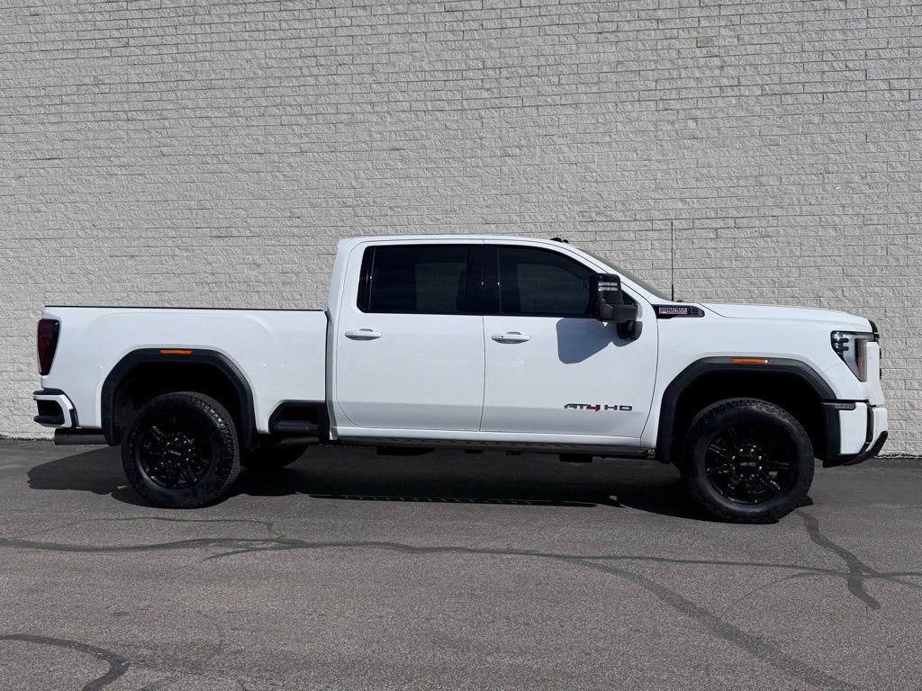 Used 2024 GMC Sierra 2500 AT4 w/ AT4 Premium Plus Package image 8