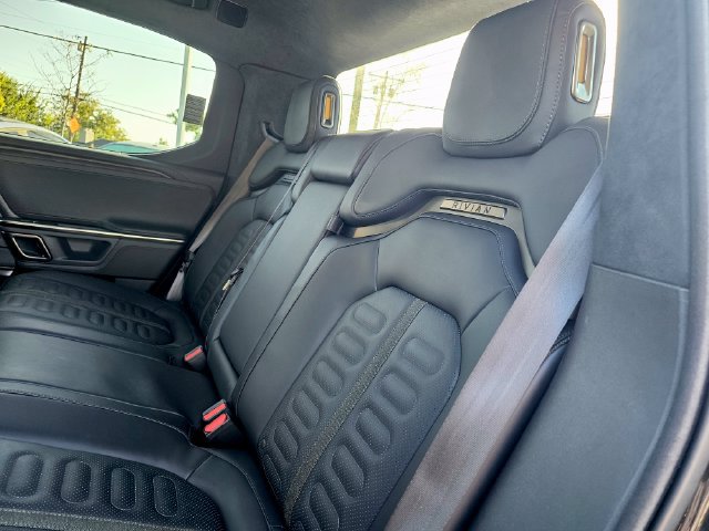 Used 2024 Rivian R1T Adventure Dual AWD/4WD image 25