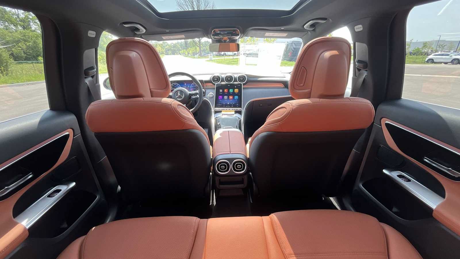 Used 2027 Mercedes-Benz GLC 300 4MATIC image 12
