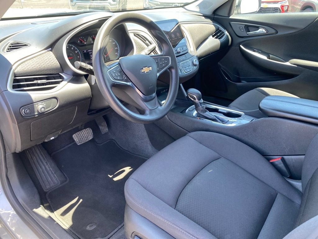 Used 2024 Chevrolet Malibu LT FWD image 22