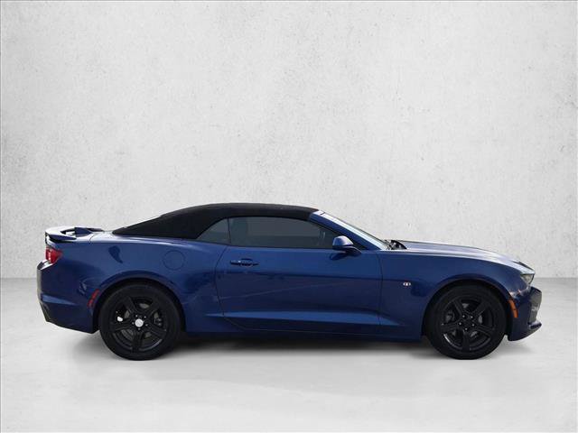Used 2020 Chevrolet Camaro LT RWD image 4
