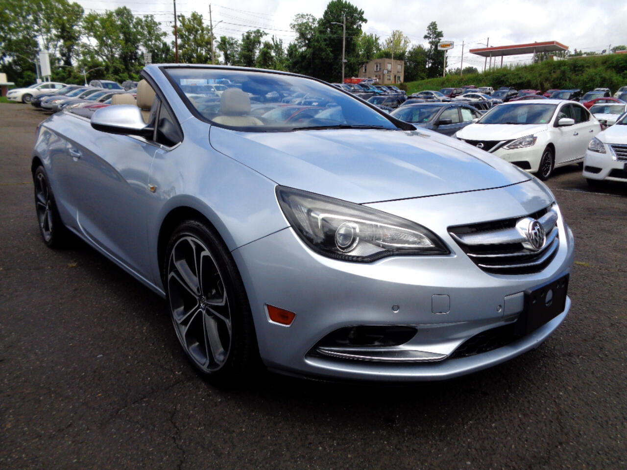 Used 2016 Buick Cascada Premium image 4