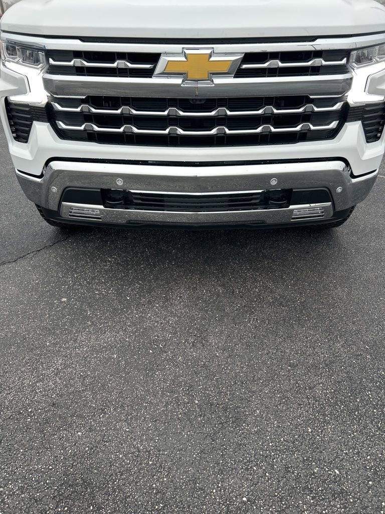 New 2026 Chevrolet Silverado 1500 LTZ image 3