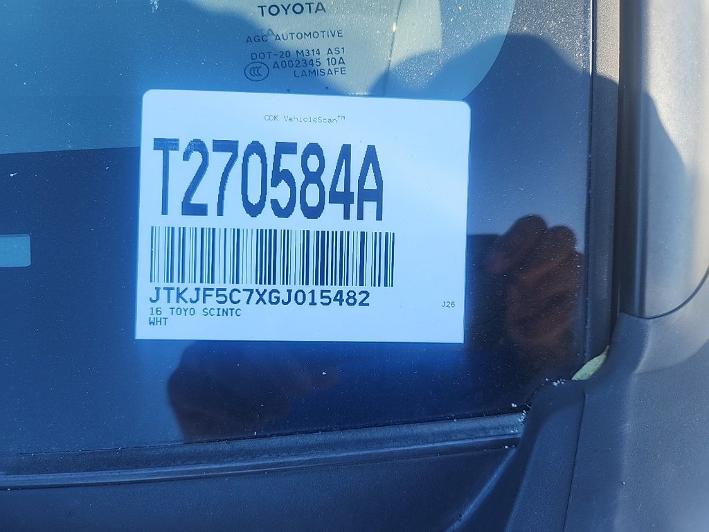 Used 2016 Scion tC FWD image 5