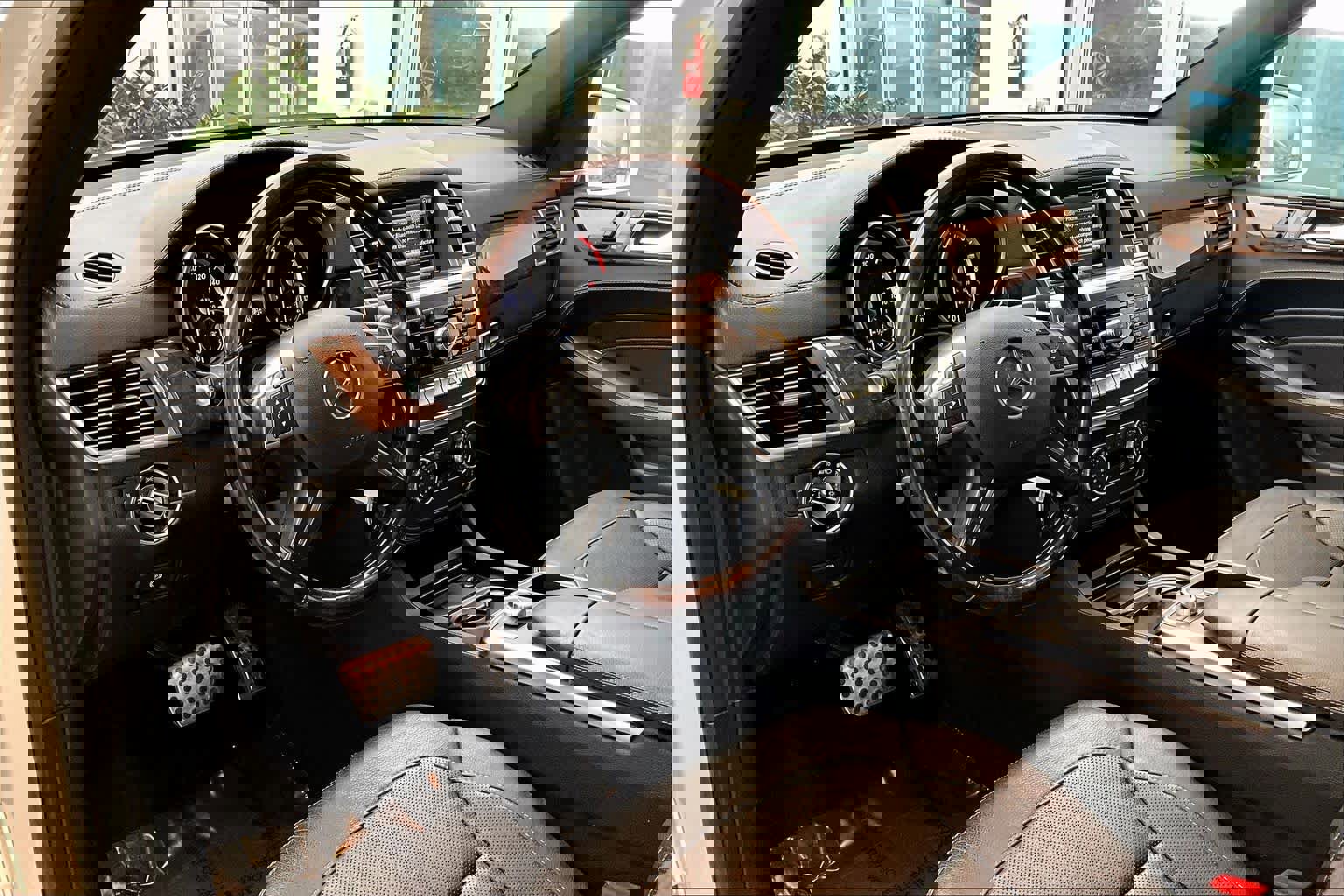 Used 2015 Mercedes-Benz ML 400 4MATIC image 17