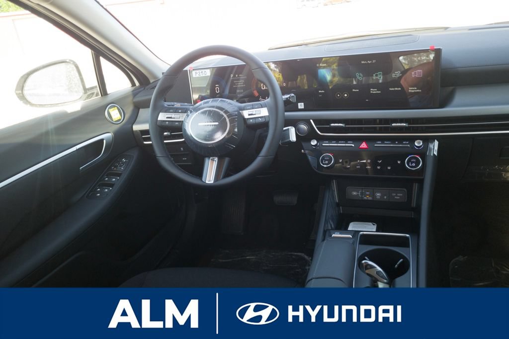 New 2026 Hyundai Sonata SEL FWD image 19