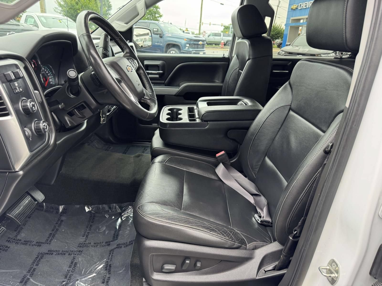 Used 2018 Chevrolet Silverado 1500 LT w/ All Star Edition AWD/4WD image 22