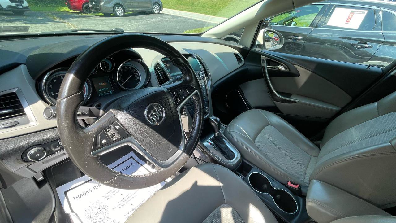Used 2012 Buick Verano FWD image 18