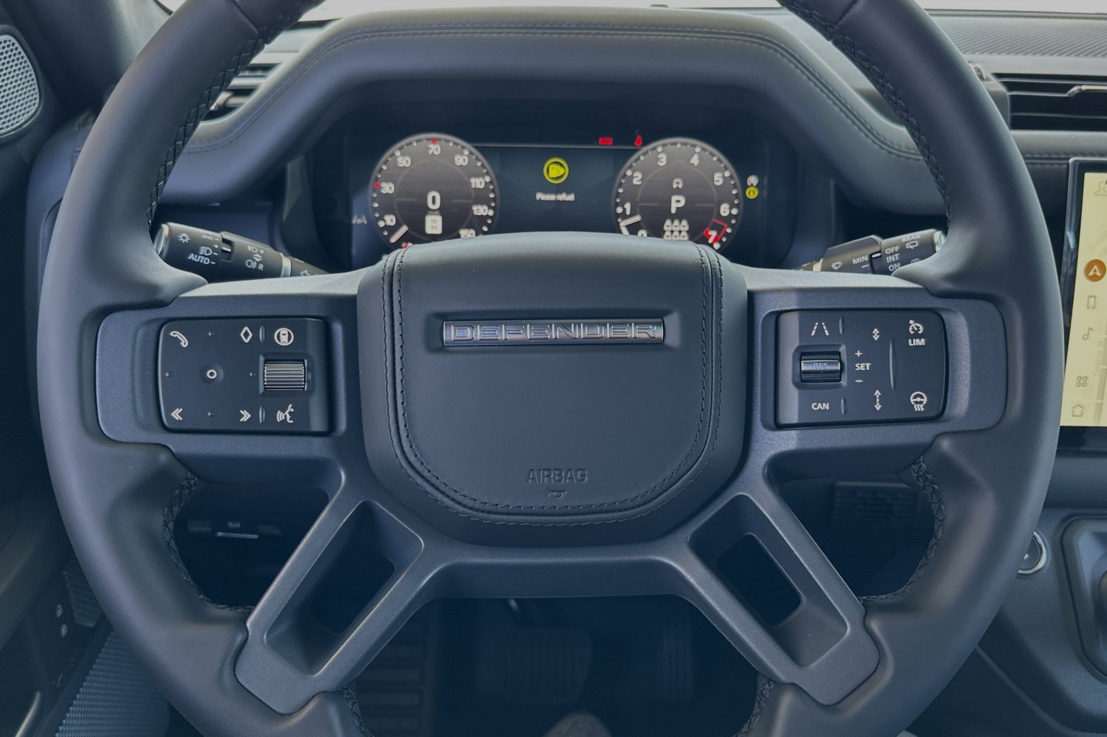 New 2024 Land Rover Defender 130 X-Dynamic SE image 21