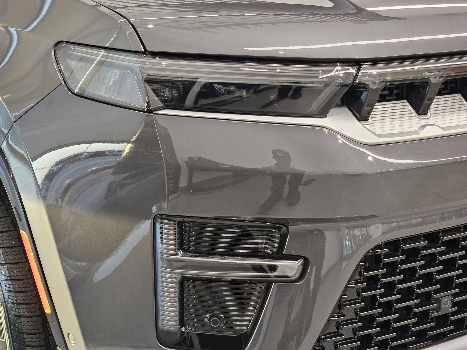 New 2026 Jeep Grand Wagoneer 4WD w/ Premium Group I image 8