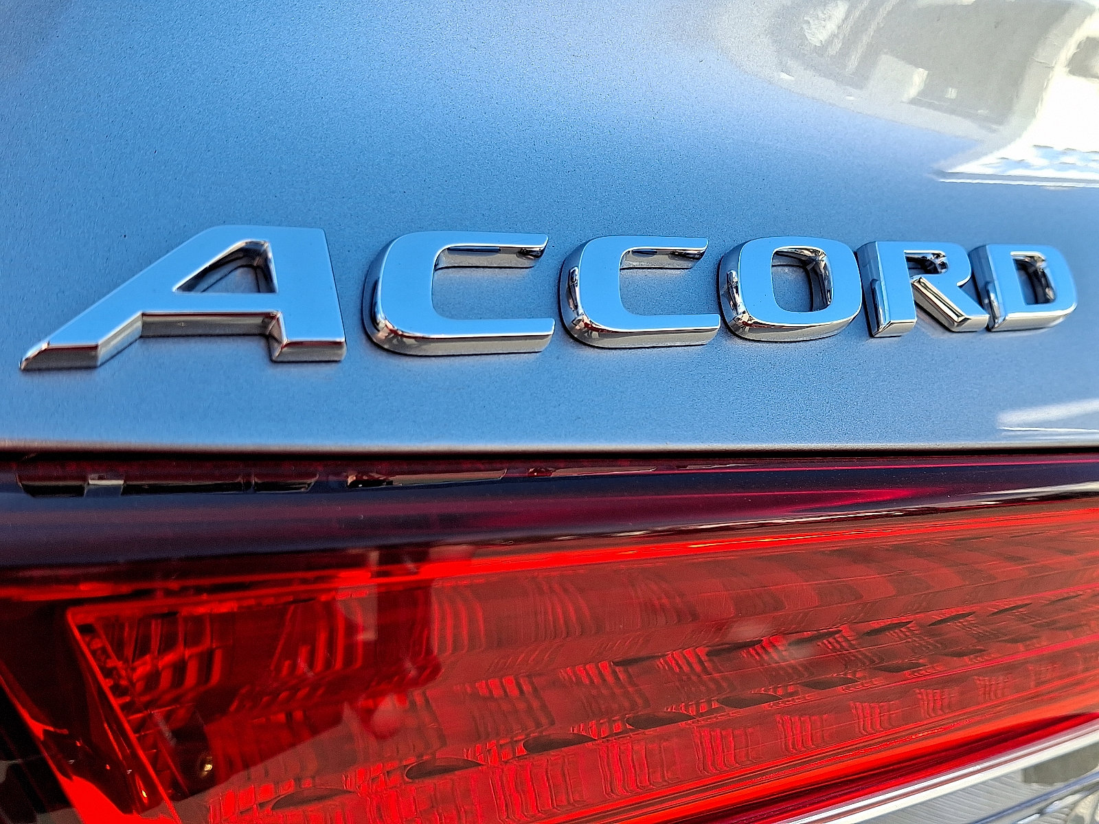 Used 2020 Honda Accord Touring image 28