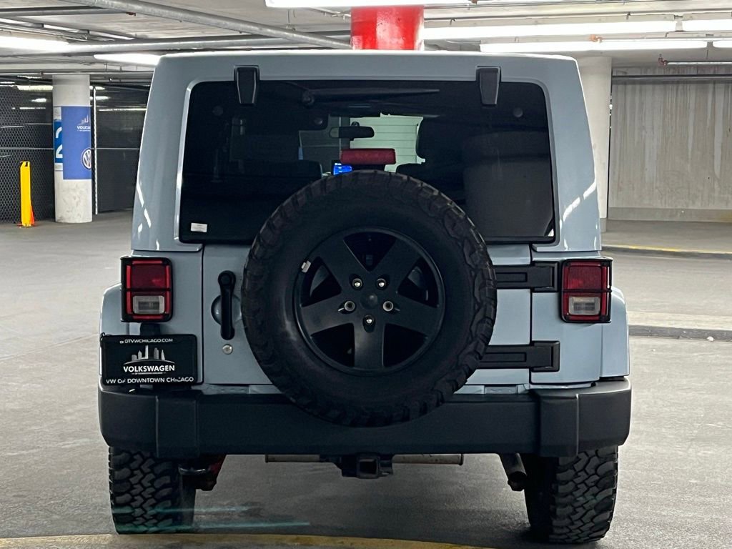 Used 2012 Jeep Wrangler Unlimited Sahara image 28