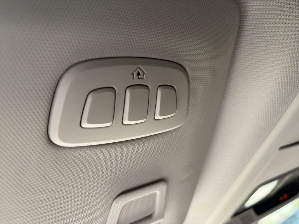 Used 2023 Ford Mustang Mach-E Premium AWD/4WD image 26