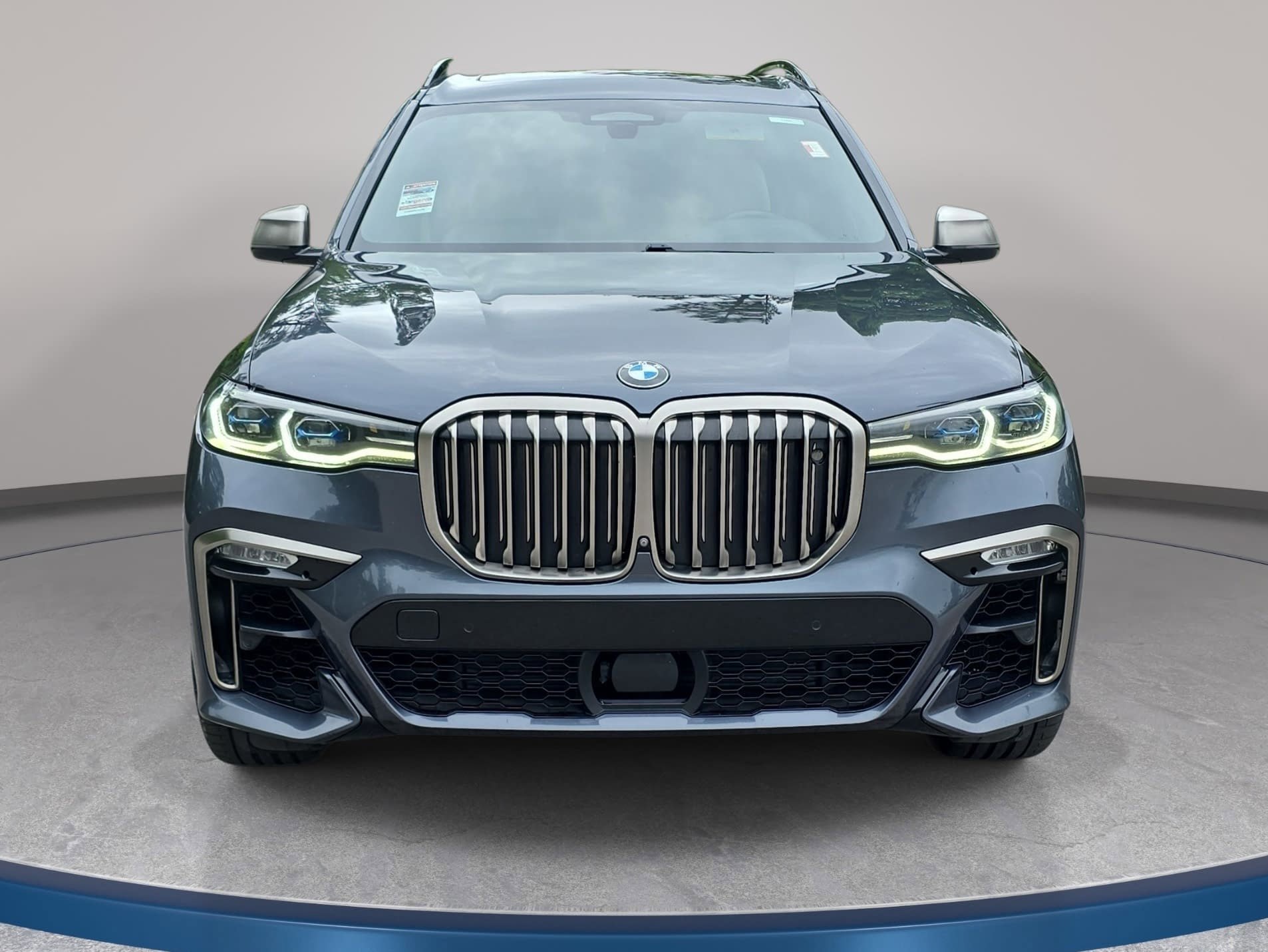 Used 2020 BMW X7 M50i w/ Dynamic Handling Package AWD/4WD image 3