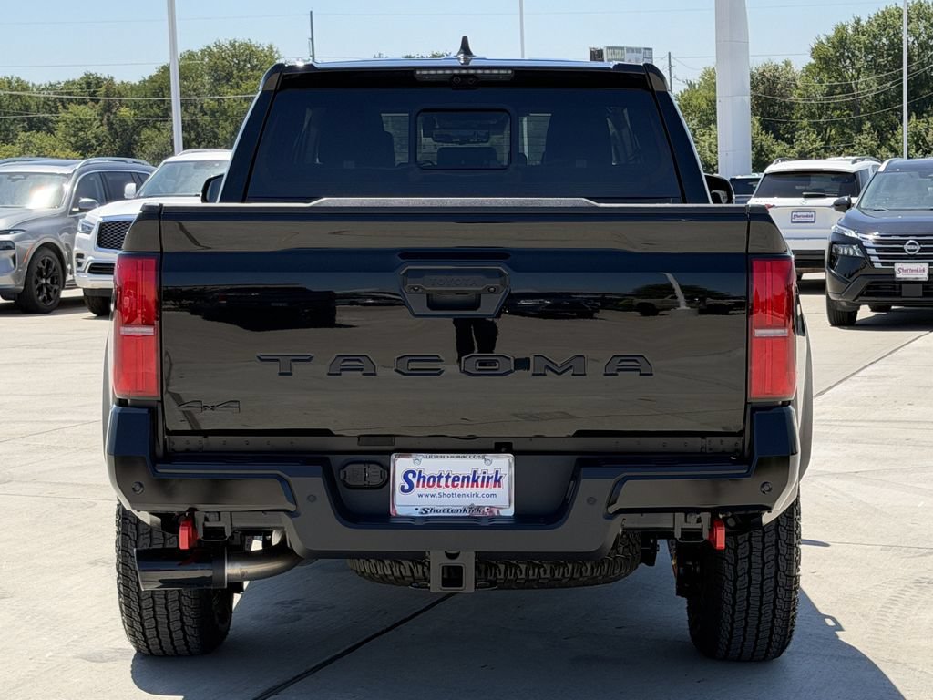 Used 2026 Toyota Tacoma TRD Off-Road w/ TRD Off Road Premium Package AWD/4WD image 5