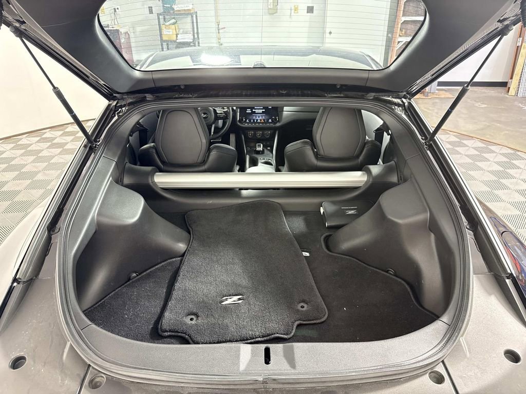 Used 2024 Nissan Z Performance w/ Floor Mat Package image 33