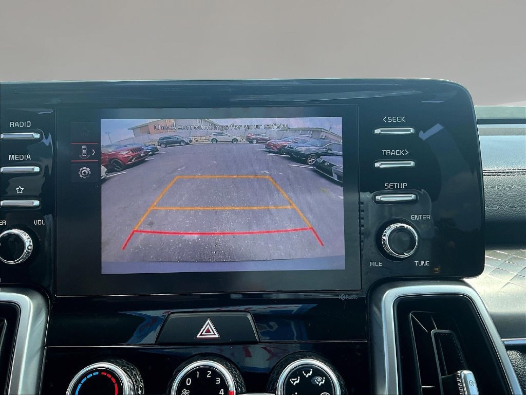 Used 2022 Kia Sorento LX FWD image 14