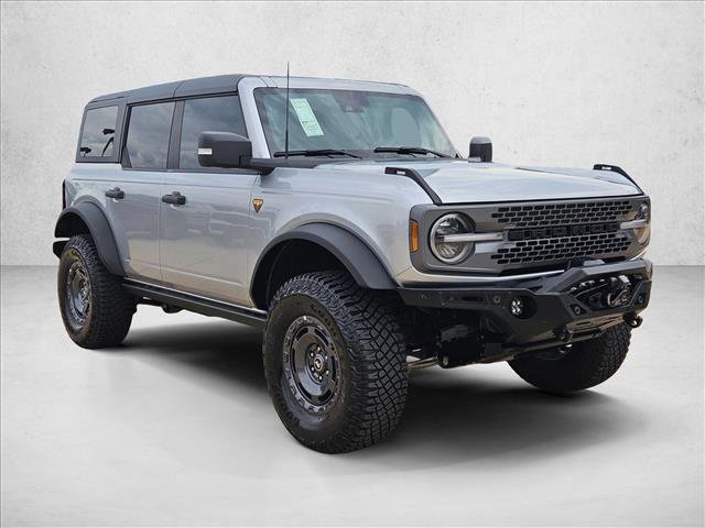 Used 2024 Ford Bronco Badlands AWD/4WD image 3