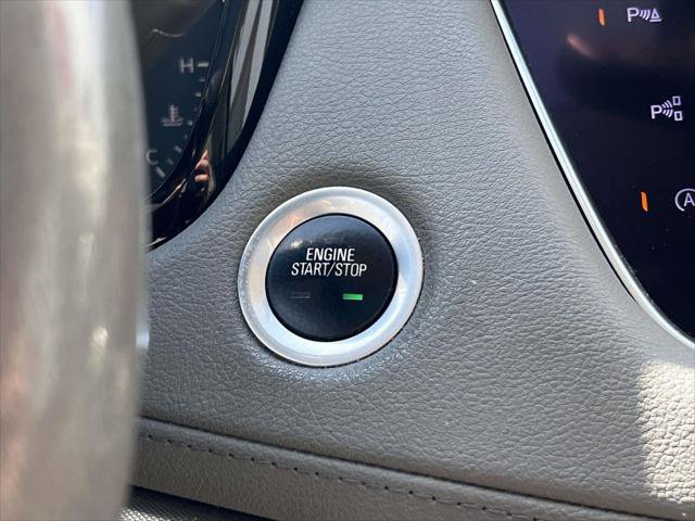 Used 2020 Cadillac XT5 Premium Luxury image 34