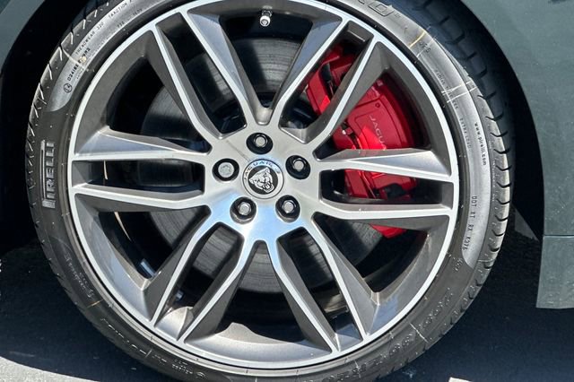 New 2024 Jaguar F-TYPE R-Dynamic RWD image 25