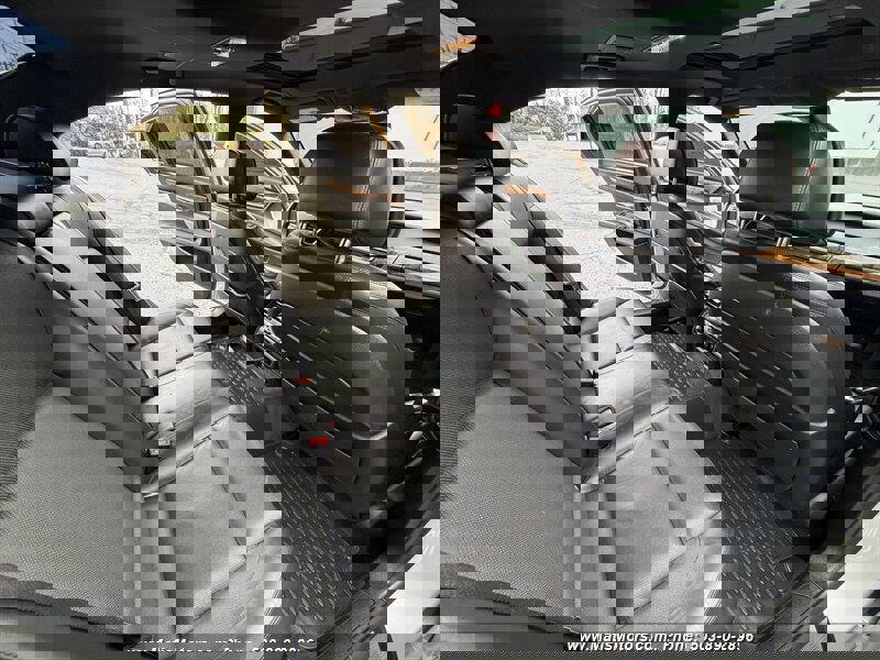 Used 2014 BMW 750Li w/ Executive Package image 12