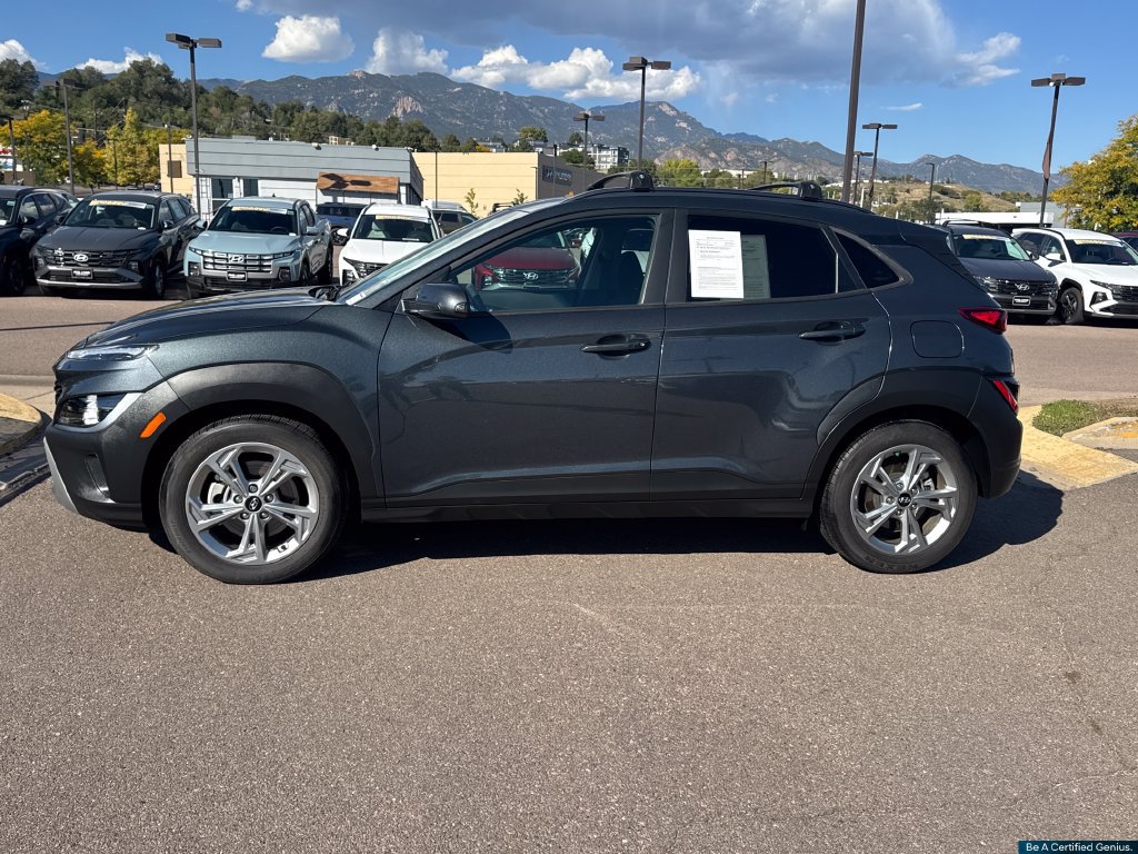 Certified 2022 Hyundai Kona SEL w/ Convenience Package AWD/4WD image 18