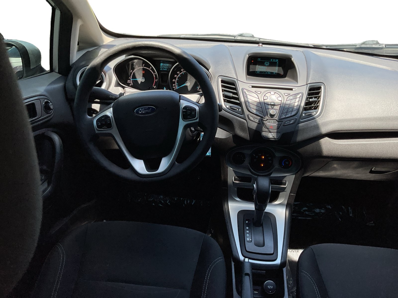 Used 2017 Ford Fiesta SE FWD image 13