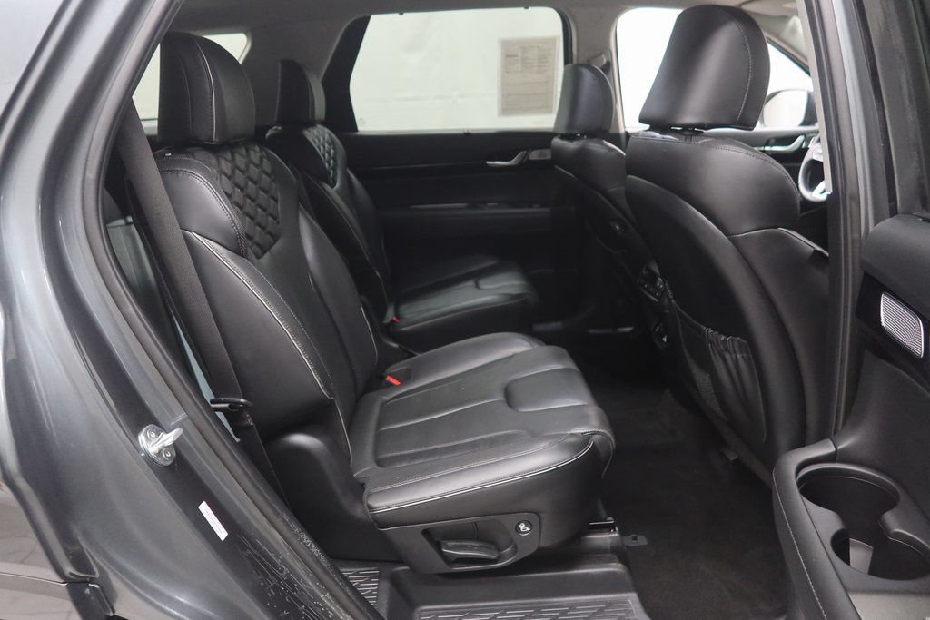 Used 2022 Hyundai Palisade Limited AWD/4WD image 12