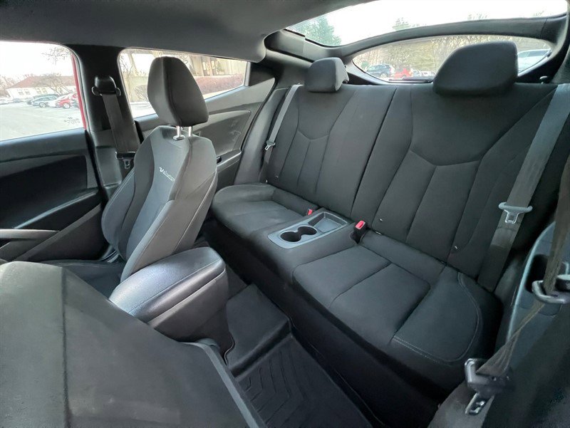 Used 2013 Hyundai Veloster RE:MIX Edition image 18