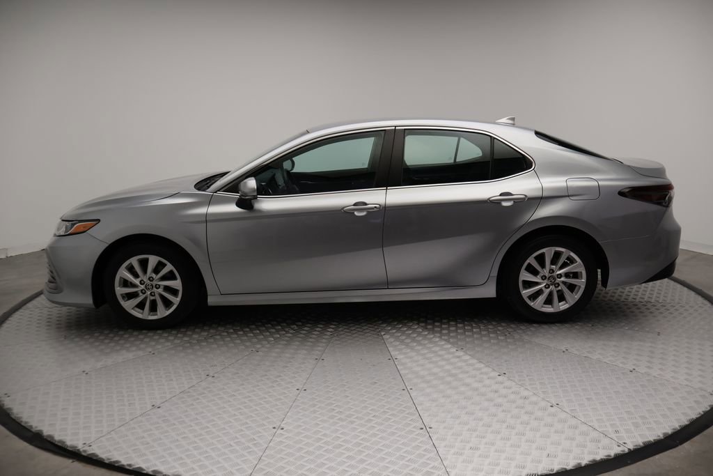 Used 2024 Toyota Camry LE FWD image 12
