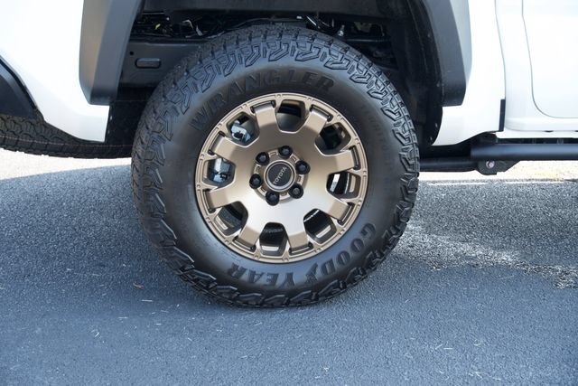 Used 2026 Toyota Tacoma 4x4 Double Cab Hybrid image 9