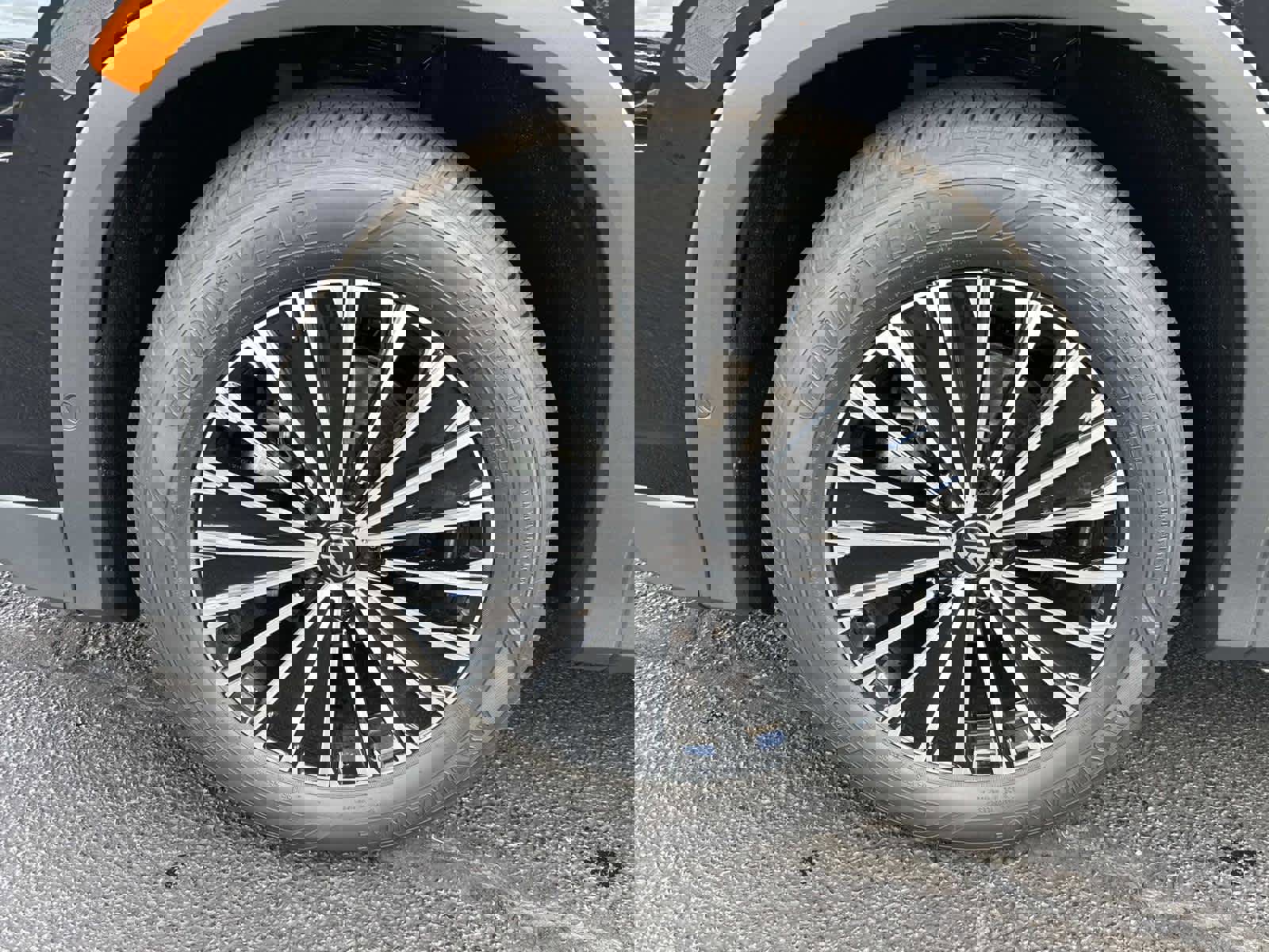 New 2025 Volkswagen Tiguan S image 10