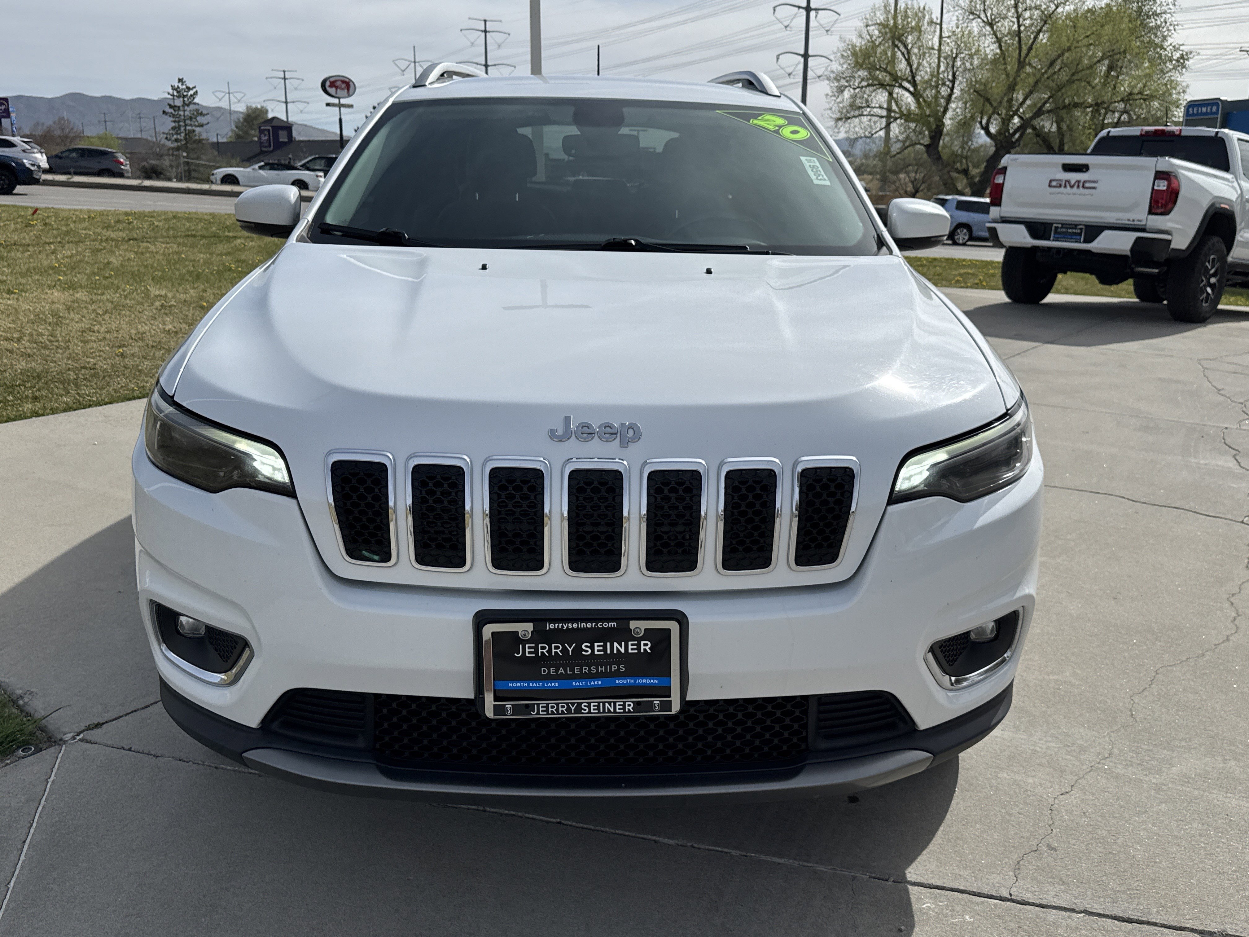 Used 2020 Jeep Cherokee Limited image 8