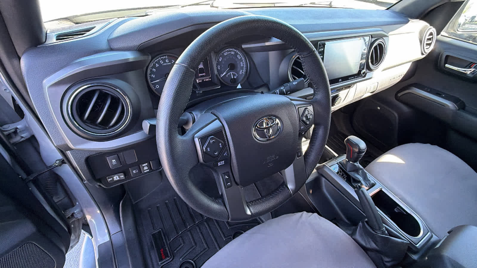Used 2021 Toyota Tacoma TRD Sport w/ TRD Premium Sport Package image 10