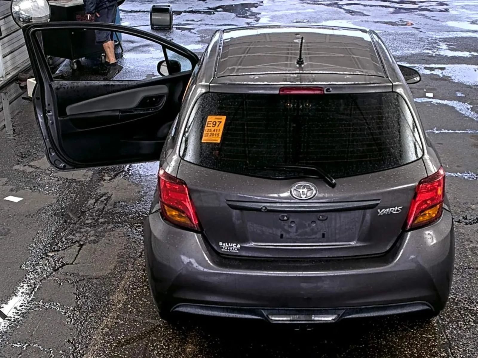 Used 2015 Toyota Yaris L FWD image 4