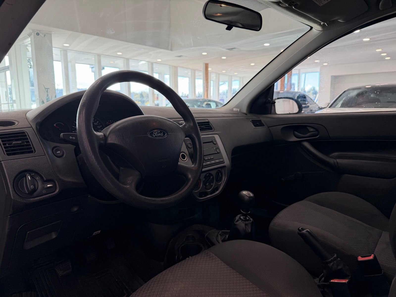 Used 2005 Ford Focus ZX3 Hatchback image 8