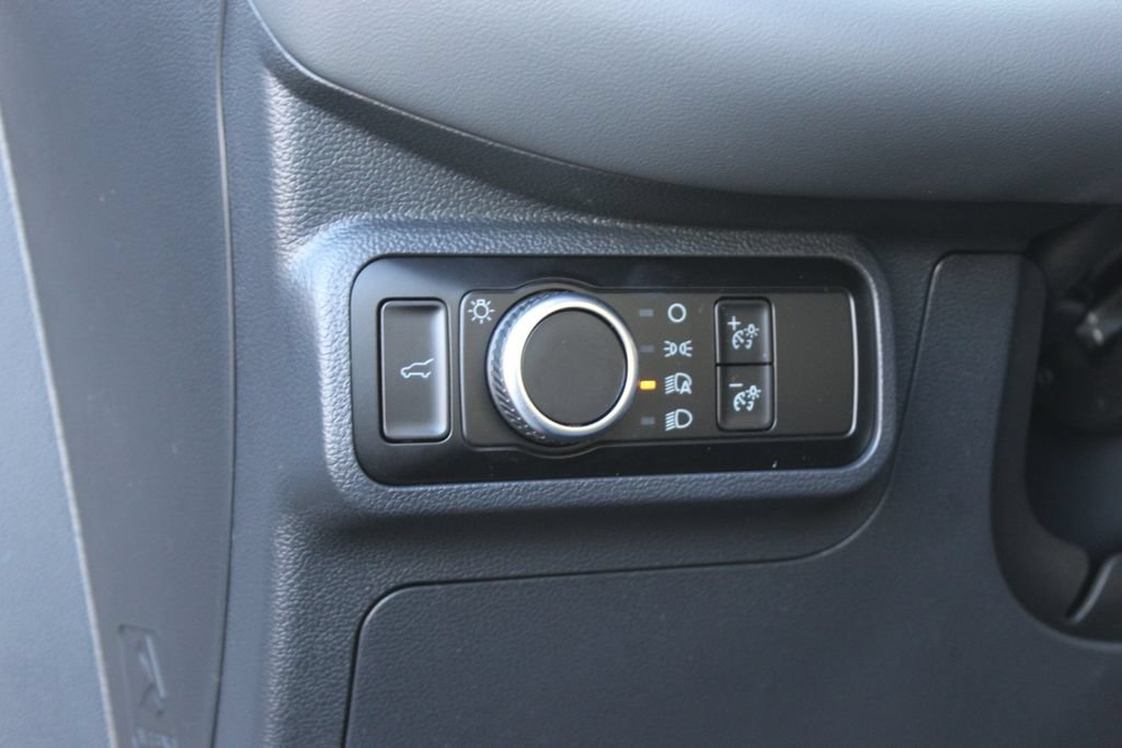 New 2026 Ford Explorer Active AWD/4WD image 21