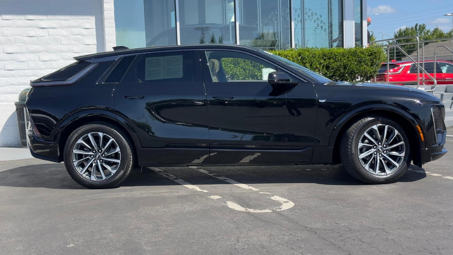 Certified 2024 Cadillac Lyriq Sport w/ Nappa Leather Package image 3