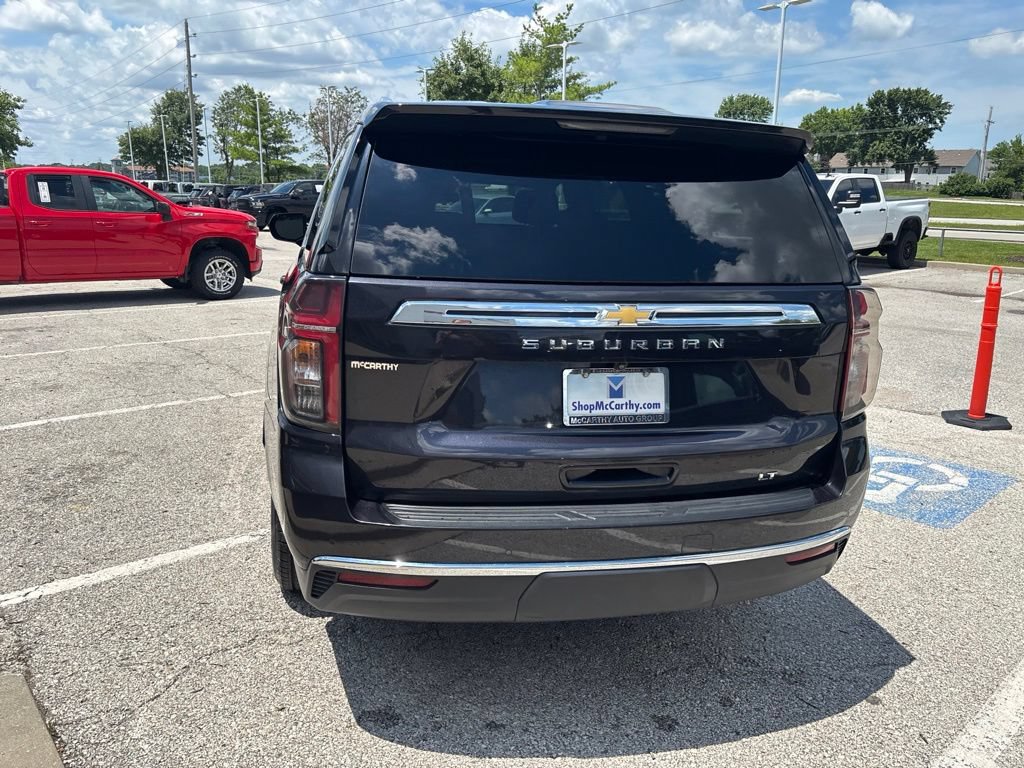 Used 2024 Chevrolet Suburban LT AWD/4WD image 21