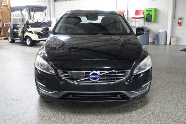 Used 2015 Volvo V60 T5 Platinum w/ Climate Package AWD/4WD image 2