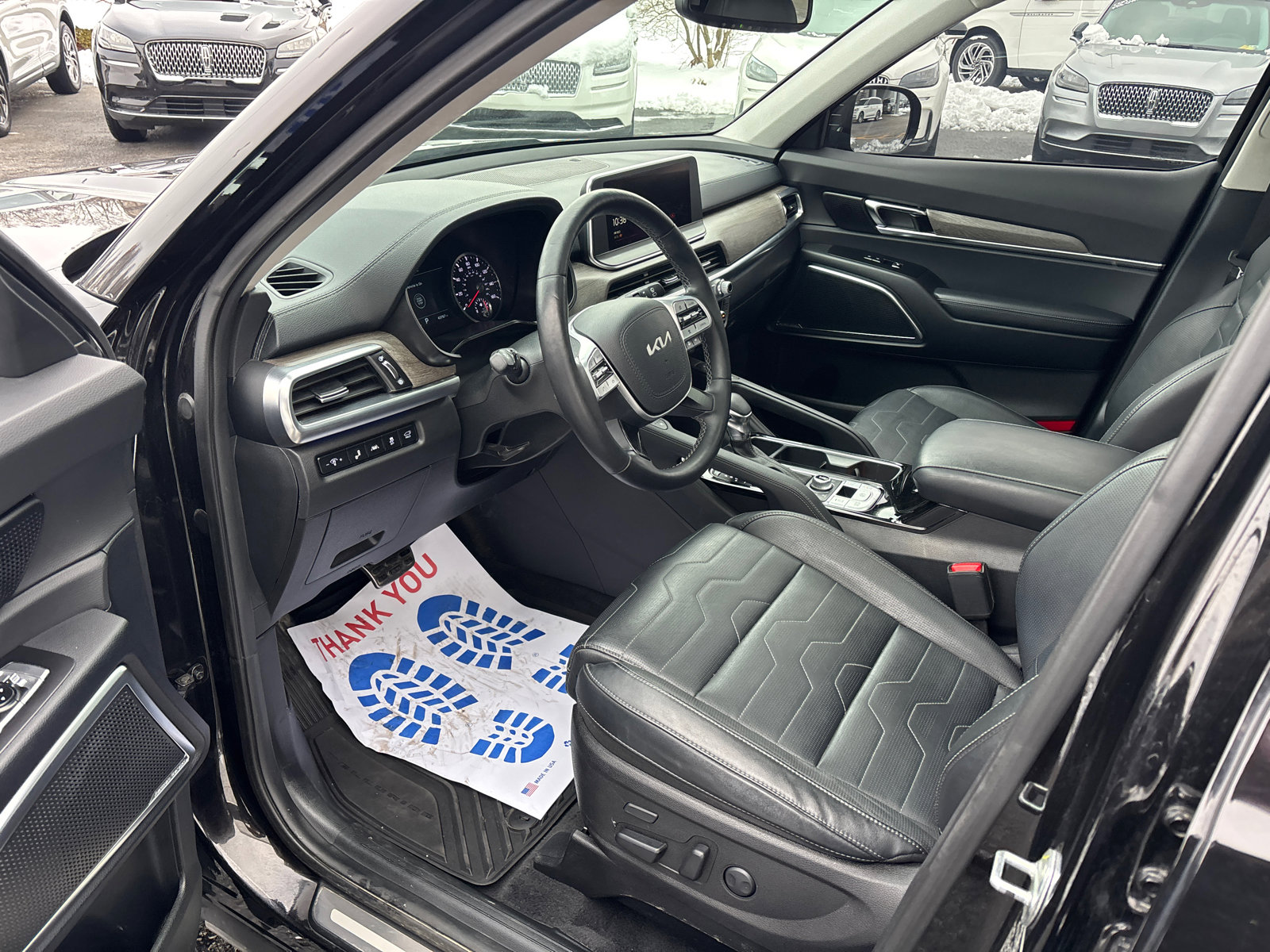 Used 2022 Kia Telluride SX w/ SX Prestige Package image 25