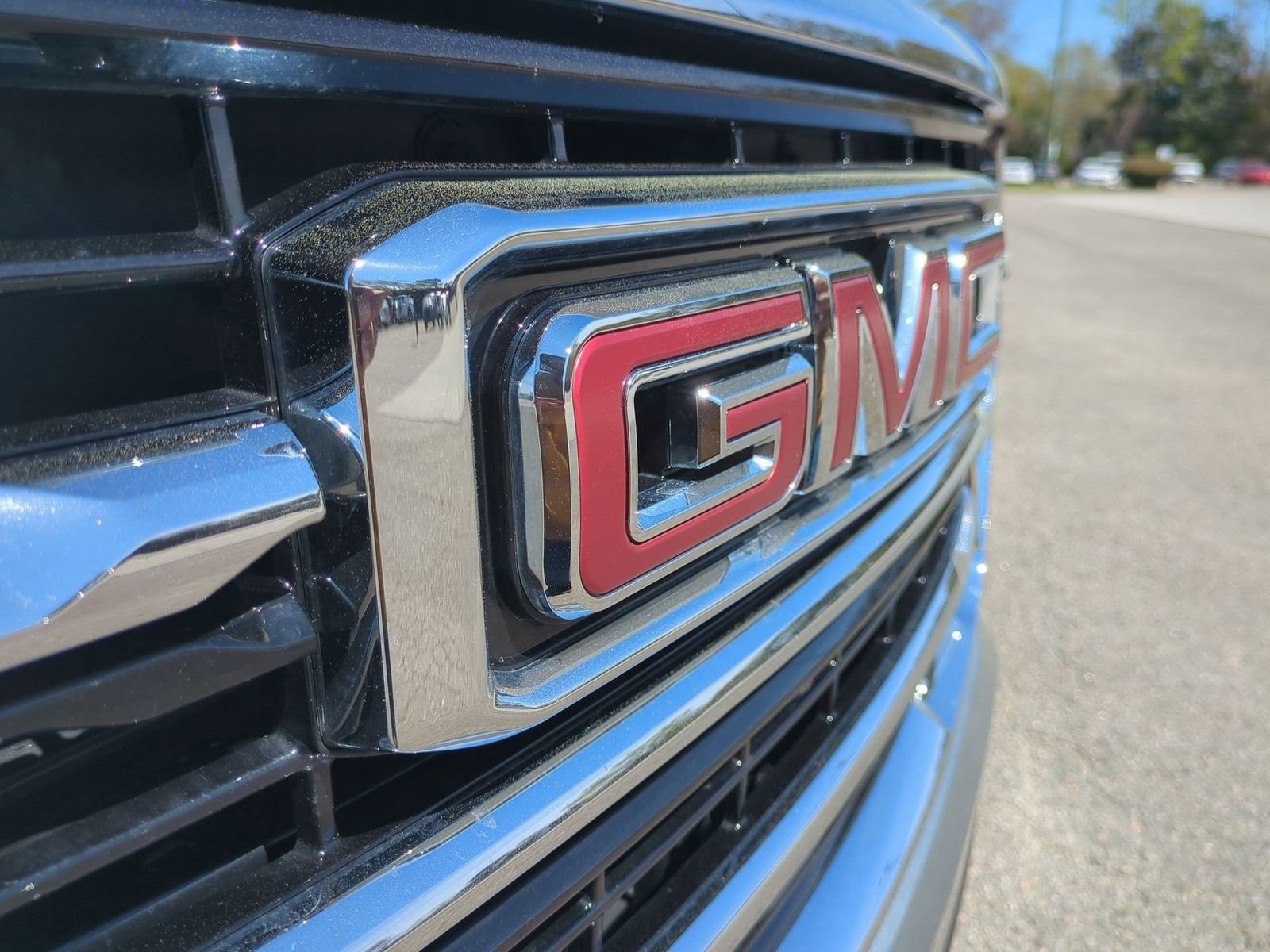 Certified 2025 GMC Yukon XL Elevation image 33