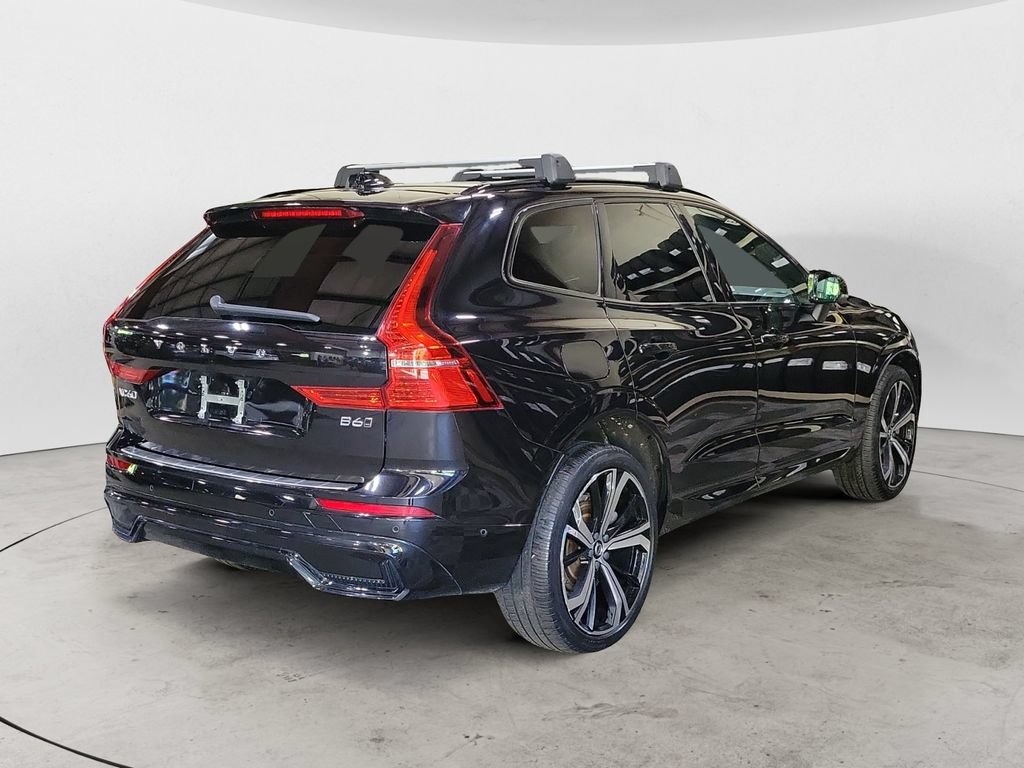 Used 2022 Volvo XC60 B6 R-Design w/ Advanced Package AWD/4WD image 5