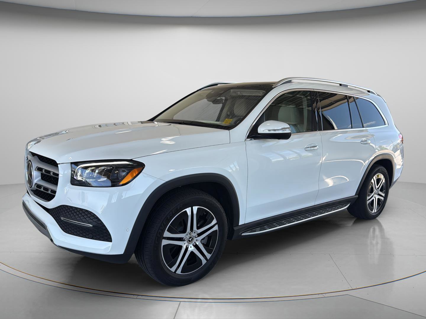 Certified 2022 Mercedes-Benz GLS 450 4MATIC image 4