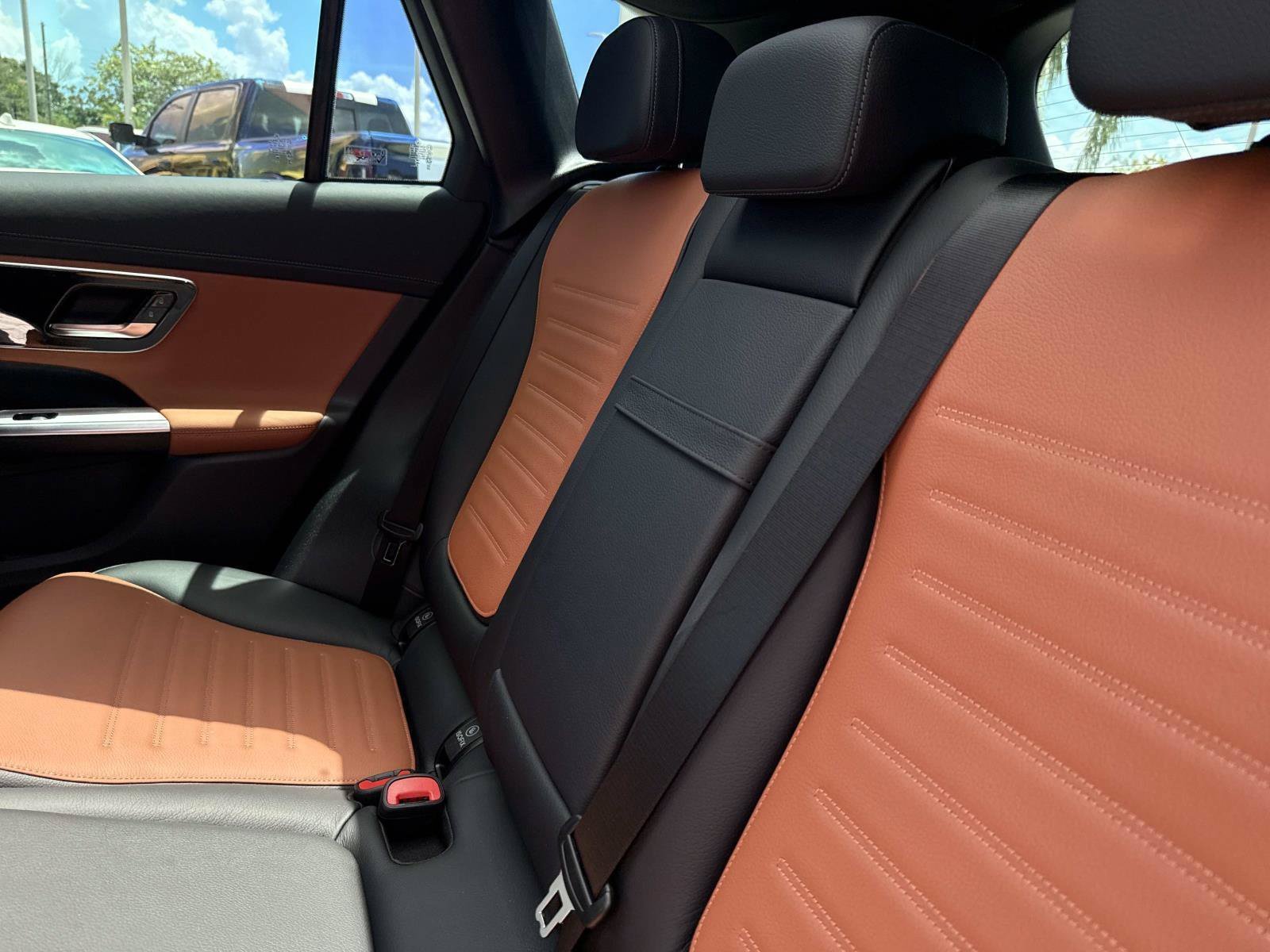 Certified 2026 Mercedes-Benz GLC 43 AMG 4MATIC image 13