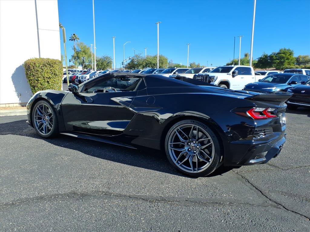 Used 2025 Chevrolet Corvette Z06 image 7